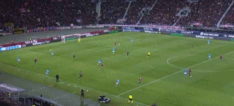 rBUC6Gf0Im-AIZTmAFNsZdp2pjU287.gif